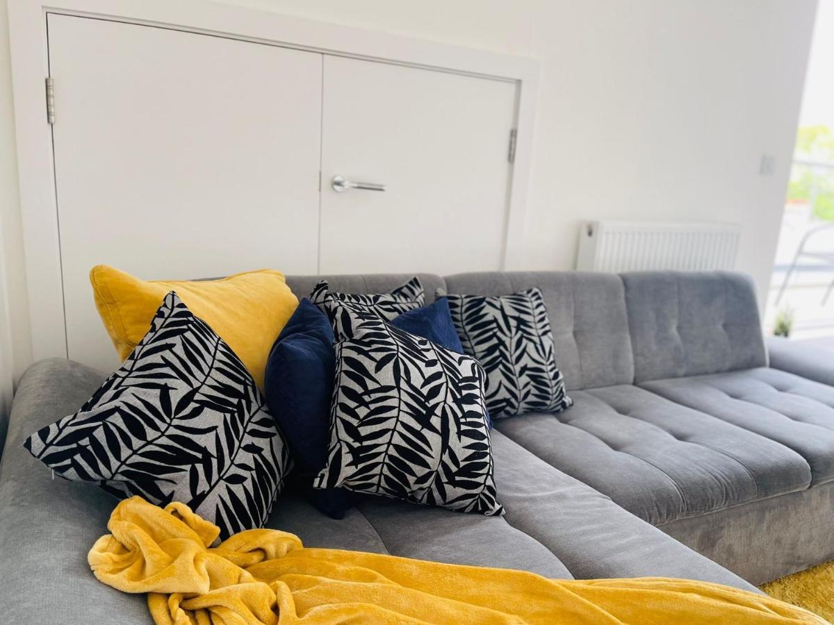 City Centre, Sleeps 7, Stunning Views & Parking, Interconnected Rooms Long Stay Work Contractor Leisure, Diamond Penthouse Кембридж Экстерьер фото