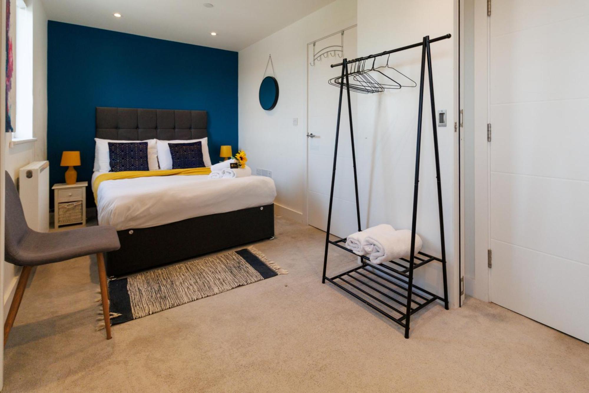 City Centre, Sleeps 7, Stunning Views & Parking, Interconnected Rooms Long Stay Work Contractor Leisure, Diamond Penthouse Кембридж Экстерьер фото